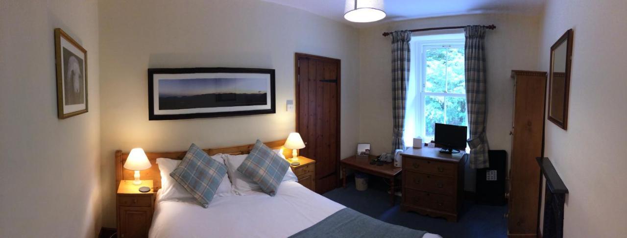 Old Water View Bed and Breakfast Patterdale Buitenkant foto